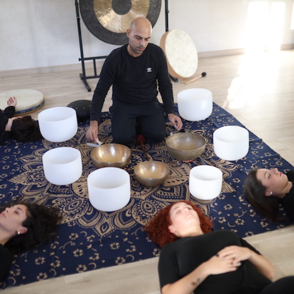 MEDITAZIONE SONORA E PRATICHE DI CONSAPEVOLEZZA
